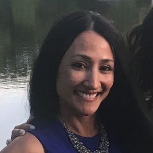 Meet your Posher, Pamela